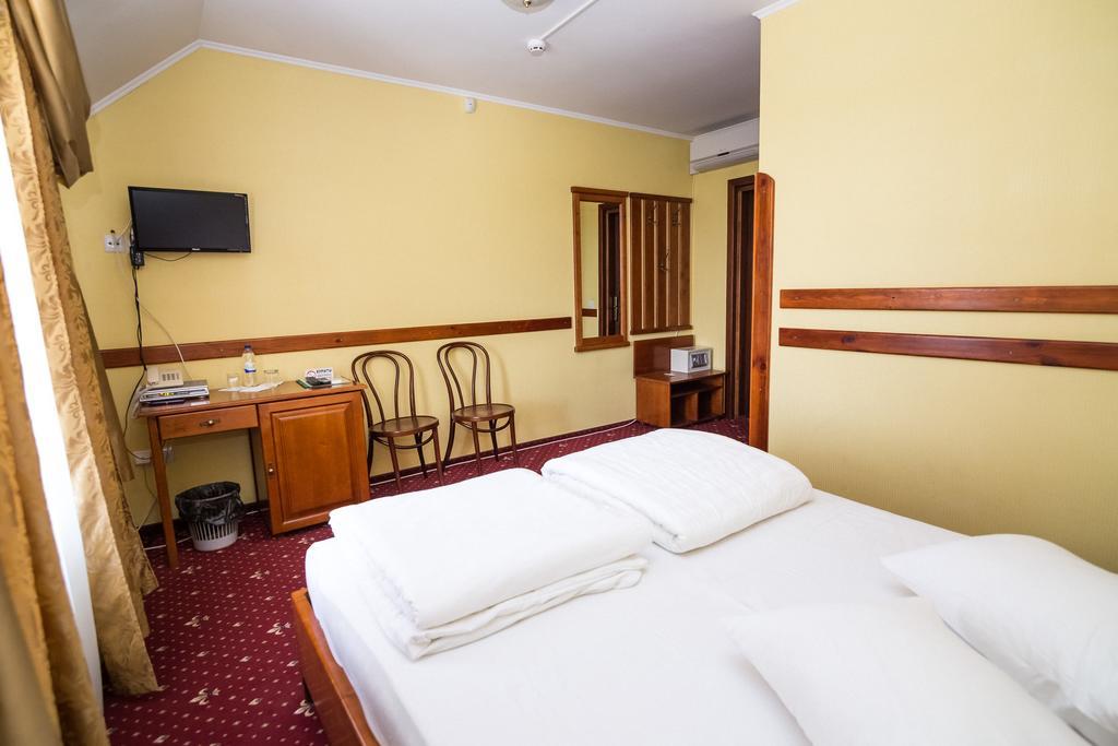 Shelter Hotel & Restaurant Kolodezhno ภายนอก รูปภาพ