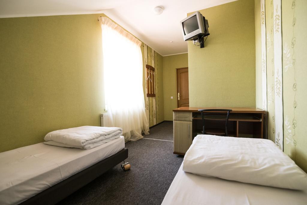 Shelter Hotel & Restaurant Kolodezhno ภายนอก รูปภาพ