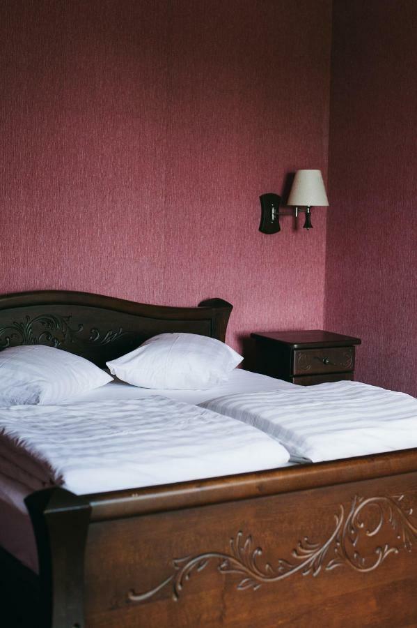 Shelter Hotel & Restaurant Kolodezhno ภายนอก รูปภาพ