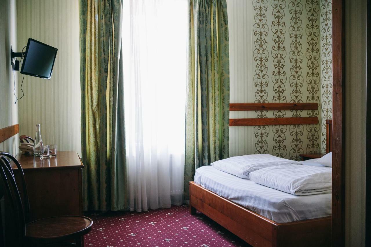 Shelter Hotel & Restaurant Kolodezhno ภายนอก รูปภาพ